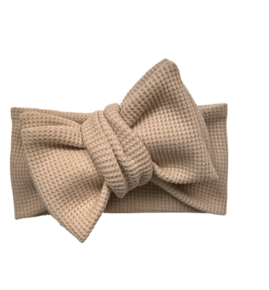 Waffle Oversized Bow -Fawn - handmade SKYLAROSECO